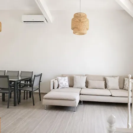 Escalet House, Pool, 8 People, Parking, Air Conditioning Semesterbostad