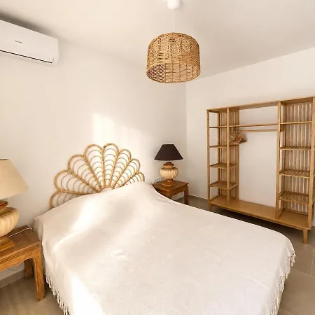 Escalet House, Pool, 8 People, Parking, Air Conditioning *