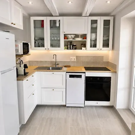 Escalet House, Pool, 8 People, Parking, Air Conditioning