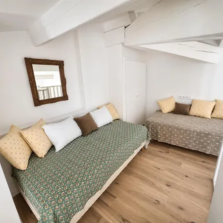 Escalet House, Pool, 8 People, Parking, Air Conditioning * Ramatuelle