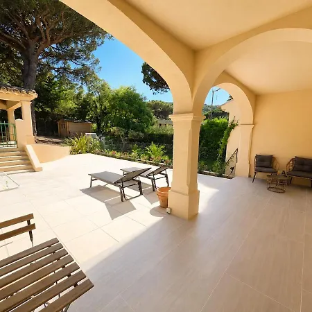 Escalet House, Pool, 8 People, Parking, Air Conditioning Ramatuelle