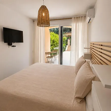 Escalet House, Pool, 8 People, Parking, Air Conditioning Semesterbostad *